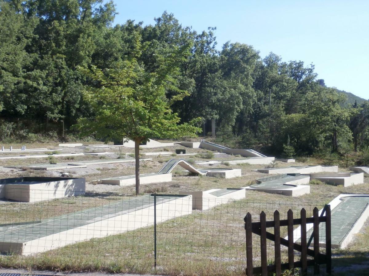 Le Claux Des Hesperides Hotell Allemagne-en-Provence Exteriör bild